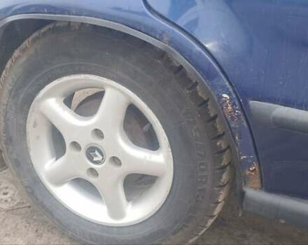 Синий Рено 19, объемом двигателя 1.4 л и пробегом 137 тыс. км за 1000 $, фото 4 на Automoto.ua