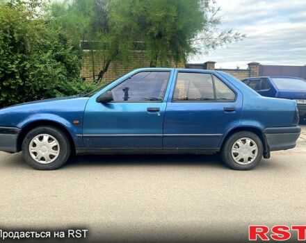 Синий Рено 19, объемом двигателя 1.4 л и пробегом 0 тыс. км за 1600 $, фото 1 на Automoto.ua