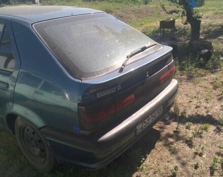 Синий Рено 19, объемом двигателя 0 л и пробегом 222 тыс. км за 500 $, фото 2 на Automoto.ua