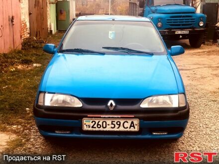 Рено 19 1989 у Василькове на Automoto.ua Синій Рено 19, об'ємом двигуна 14 л та пробігом 300 тис. км за 1300 $, фото 1 на Automoto.ua