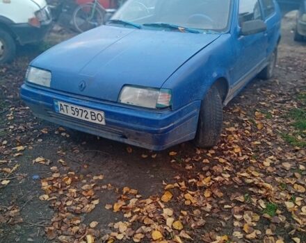 Синий Рено 19, объемом двигателя 1.4 л и пробегом 160 тыс. км за 350 $, фото 1 на Automoto.ua