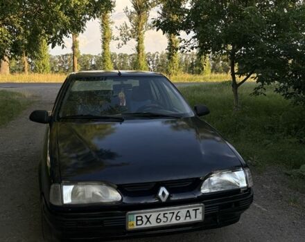 Синий Рено 19, объемом двигателя 0 л и пробегом 1 тыс. км за 1000 $, фото 1 на Automoto.ua