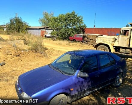 Синий Рено 19, объемом двигателя 1.8 л и пробегом 0 тыс. км за 1200 $, фото 1 на Automoto.ua