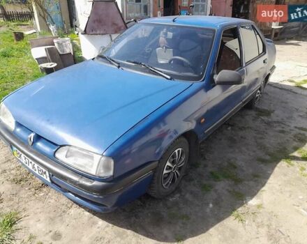 Синий Рено 19, объемом двигателя 1.8 л и пробегом 296 тыс. км за 600 $, фото 1 на Automoto.ua