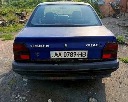 Синий Рено 19, объемом двигателя 1.4 л и пробегом 300 тыс. км за 375 $, фото 1 на Automoto.ua