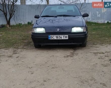 Синій Рено 19, об'ємом двигуна 1.72 л та пробігом 212 тис. км за 600 $, фото 1 на Automoto.ua