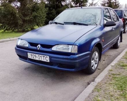 Синий Рено 19, объемом двигателя 1.4 л и пробегом 300 тыс. км за 1075 $, фото 1 на Automoto.ua