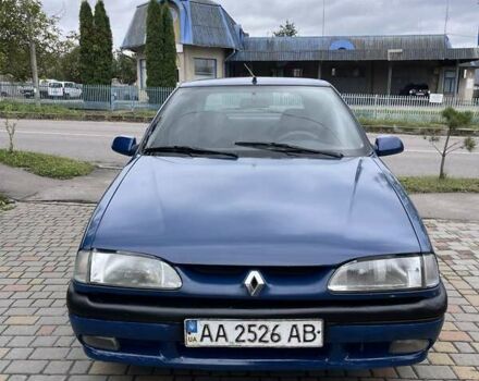 Синий Рено 19, объемом двигателя 1.8 л и пробегом 100 тыс. км за 1150 $, фото 1 на Automoto.ua