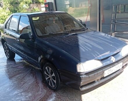 Синий Рено 19, объемом двигателя 0 л и пробегом 262 тыс. км за 449 $, фото 1 на Automoto.ua