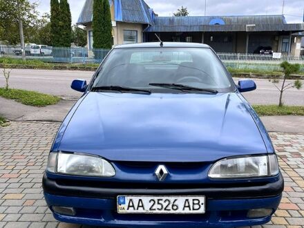 Синий Рено 19, объемом двигателя 1.8 л и пробегом 200 тыс. км за 1150 $, фото 1 на Automoto.ua