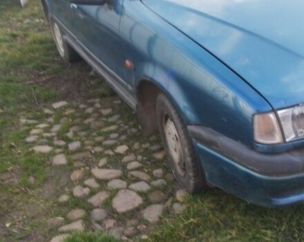Синій Рено 19, об'ємом двигуна 1.4 л та пробігом 180 тис. км за 1115 $, фото 1 на Automoto.ua