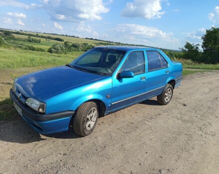 Синий Рено 19, объемом двигателя 0 л и пробегом 211 тыс. км за 1300 $, фото 1 на Automoto.ua