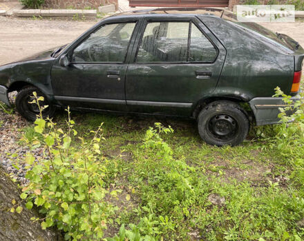 Зелений Рено 19, об'ємом двигуна 1.8 л та пробігом 180 тис. км за 1000 $, фото 6 на Automoto.ua