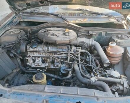 Зеленый Рено 19, объемом двигателя 1.7 л и пробегом 264 тыс. км за 800 $, фото 4 на Automoto.ua