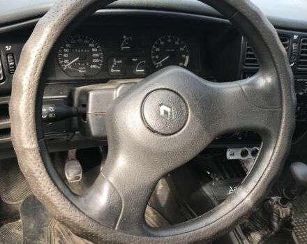 Зелений Рено 19, об'ємом двигуна 1.4 л та пробігом 172 тис. км за 1500 $, фото 4 на Automoto.ua
