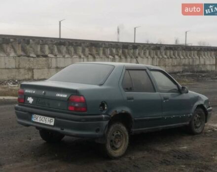 Зеленый Рено 19, объемом двигателя 1.4 л и пробегом 300 тыс. км за 500 $, фото 3 на Automoto.ua