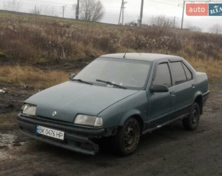 Зеленый Рено 19, объемом двигателя 1.4 л и пробегом 300 тыс. км за 500 $, фото 7 на Automoto.ua