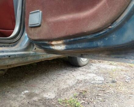 Зеленый Рено 19, объемом двигателя 1.39 л и пробегом 202 тыс. км за 1200 $, фото 14 на Automoto.ua