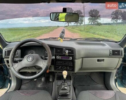 Зеленый Рено 19, объемом двигателя 1.4 л и пробегом 157 тыс. км за 1450 $, фото 10 на Automoto.ua