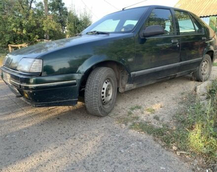 Зелений Рено 19, об'ємом двигуна 1.9 л та пробігом 300 тис. км за 1000 $, фото 1 на Automoto.ua
