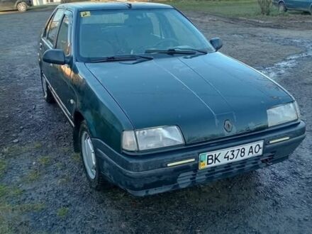 Рено 19 1991 у Луцьку на Automoto.ua Зелений Рено 19, об'ємом двигуна 1.7 л та пробігом 40 тис. км за 850 $, фото 1 на Automoto.ua