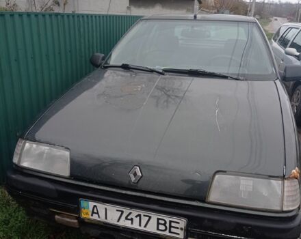 Зеленый Рено 19, объемом двигателя 1.7 л и пробегом 350 тыс. км за 600 $, фото 1 на Automoto.ua