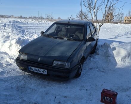 Зеленый Рено 19, объемом двигателя 1.4 л и пробегом 430 тыс. км за 650 $, фото 1 на Automoto.ua