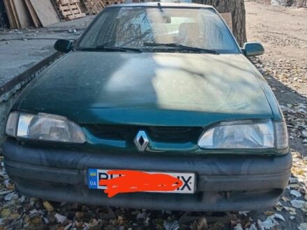 Зеленый Рено 19, объемом двигателя 1.7 л и пробегом 264 тыс. км за 800 $, фото 1 на Automoto.ua