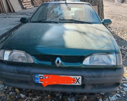 Зеленый Рено 19, объемом двигателя 1.7 л и пробегом 264 тыс. км за 800 $, фото 1 на Automoto.ua