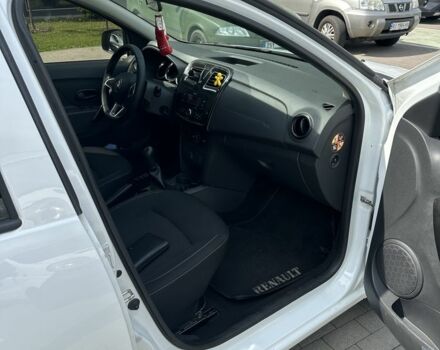Белый Рено 20, объемом двигателя 0 л и пробегом 109 тыс. км за 9500 $, фото 3 на Automoto.ua