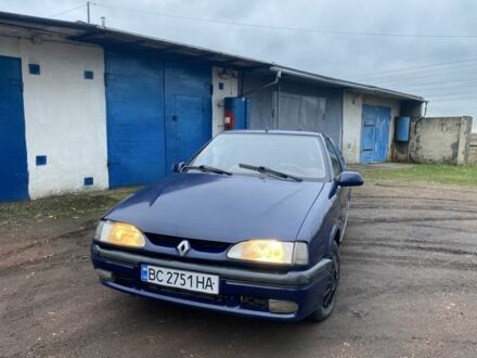 Синий Рено 20, объемом двигателя 1.4 л и пробегом 1000 тыс. км за 606 $, фото 1 на Automoto.ua