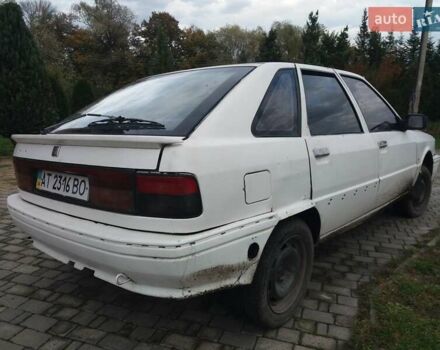 Білий Рено 21, об'ємом двигуна 1.7 л та пробігом 333 тис. км за 450 $, фото 3 на Automoto.ua