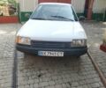 Белый Рено 21, объемом двигателя 1.7 л и пробегом 200 тыс. км за 500 $, фото 1 на Automoto.ua