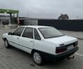 Белый Рено 21, объемом двигателя 1.7 л и пробегом 350 тыс. км за 404 $, фото 3 на Automoto.ua
