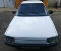 Белый Рено 21, объемом двигателя 1.7 л и пробегом 280 тыс. км за 741 $, фото 1 на Automoto.ua