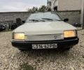 Белый Рено 21, объемом двигателя 1.7 л и пробегом 683 тыс. км за 500 $, фото 1 на Automoto.ua