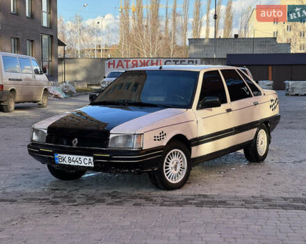 Білий Рено 21, об'ємом двигуна 1.72 л та пробігом 307 тис. км за 999 $, фото 1 на Automoto.ua