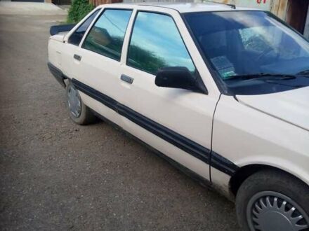 Рено 21 1986 у Чернівцях на Automoto.ua Білий Рено 21, об'ємом двигуна 1.7 л та пробігом 300 тис. км за 950 $, фото 1 на Automoto.ua