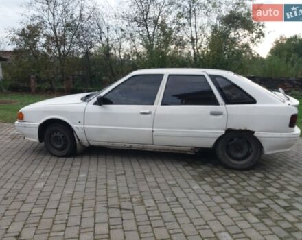 Білий Рено 21, об'ємом двигуна 1.7 л та пробігом 333 тис. км за 450 $, фото 1 на Automoto.ua