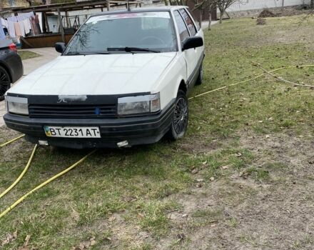 Білий Рено 21, об'ємом двигуна 2.1 л та пробігом 350 тис. км за 565 $, фото 1 на Automoto.ua
