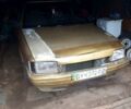 Бежевый Рено 21, объемом двигателя 2 л и пробегом 0 тыс. км за 450 $, фото 1 на Automoto.ua