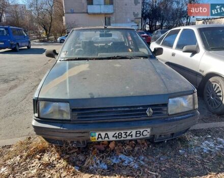 Чорний Рено 21, об'ємом двигуна 2 л та пробігом 250 тис. км за 850 $, фото 4 на Automoto.ua