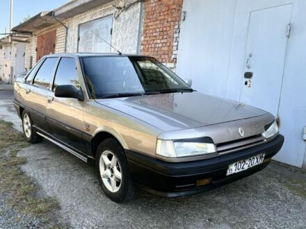 Рено 21 1992 в Нетешине на Automoto.ua Коричневый Рено 21, объемом двигателя 1.7 л и пробегом 200 тыс. км за 1250 $, фото 1 на Automoto.ua