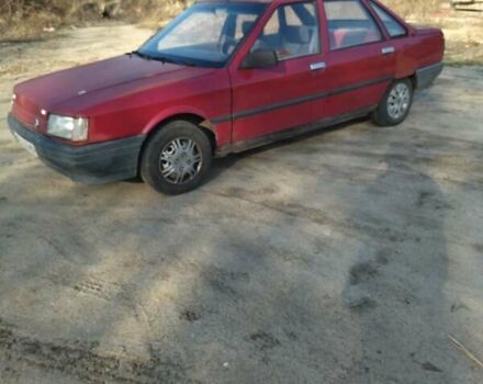 Червоний Рено 21, об'ємом двигуна 1.7 л та пробігом 200 тис. км за 844 $, фото 2 на Automoto.ua