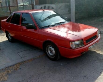 Красный Рено 21, объемом двигателя 0 л и пробегом 75 тыс. км за 2500 $, фото 2 на Automoto.ua