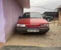 Красный Рено 21, объемом двигателя 1.7 л и пробегом 300 тыс. км за 1700 $, фото 1 на Automoto.ua