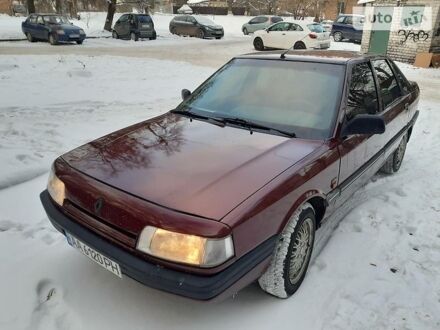 Рено 21 1993 у Києві на Automoto.ua Червоний Рено 21, об'ємом двигуна 1.7 л та пробігом 320 тис. км за 2400 $, фото 1 на Automoto.ua