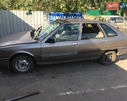 Рено 21 1991 в Тульчине на Automoto.ua Рено 21, объемом двигателя 0 л и пробегом 200 тыс. км за 400 $, фото 7 на Automoto.ua