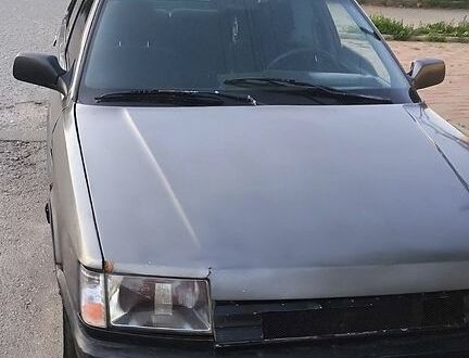 Рено 21 1986 в Лозовой на Automoto.ua Рено 21, объемом двигателя 1.7 л и пробегом 300 тыс. км за 550 $, фото 1 на Automoto.ua