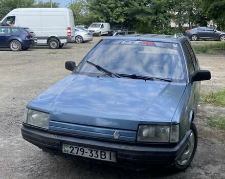 Рено 21, объемом двигателя 0 л и пробегом 258 тыс. км за 700 $, фото 1 на Automoto.ua